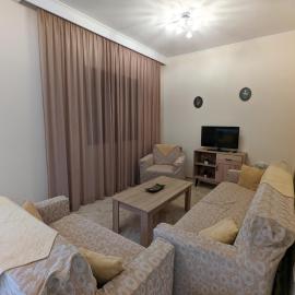 Tharenos home, hotel u gradu Émbonas