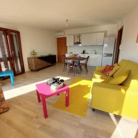 Attico Panoramico Baunei، فندق في بوناي