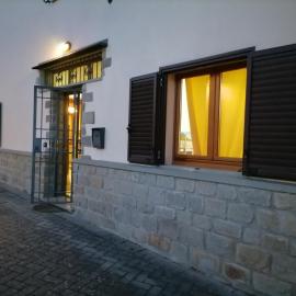 B&B Picchio، فندق في Madonna di Fornelli