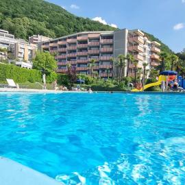 Bissone Apartment
