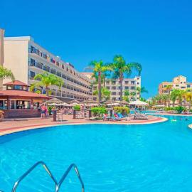 Tsokkos Gardens Hotel, hotel en Protaras