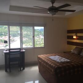 Hotel Tijerinos, hotel v destinácii Boaco