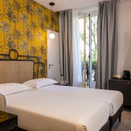 Hotel De Suez
