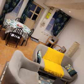 Maison chaleureux โรงแรมในCoulanges-sur-Yonne