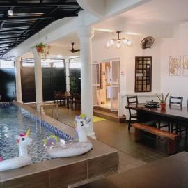 Comfortable Private Swimming Pool Homestay Melaka 20 Pax 5R3B