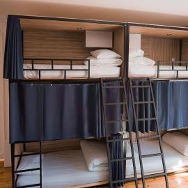 Rosalma Hostel, hotel u Portu