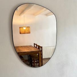 Modern apartment with parking 2 min from the beach, hotel en Calella de Palafrugell