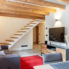 Apart Dolomites, hotel in Castello di Fiemme