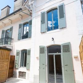 Appartements centre-ville - Wifi - Cuisine tout équipée - Lave-linge, hotell Paus