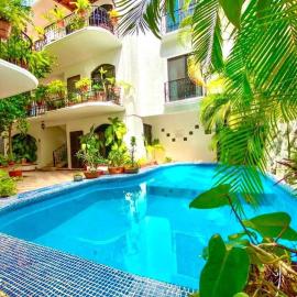 Apartment w/ PRIME location Mexican Colonial style