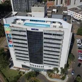PROMOÇÃO EXECUTIVA COM BANHEIRA E FLATS SEM BANHEIRA- Melhor Hotel De Taguatinga, hotel in Taguatinga