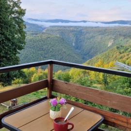 Guesthouse Loncar, hotel i Plitvička Jezera