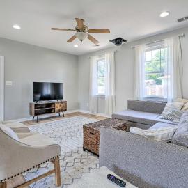 Idyllic Pasadena Retreat with Garden + Hot Tub!, hotel in Glen Burnie