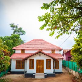 DOMUSS HomeStay, hotel in Madikeri