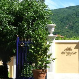 Residence Ville Lago Lugano, hotel in Porto Ceresio