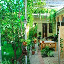 Evergreen Margilan Guesthouse, hotel sa Marghilon