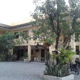 11th Street Bed and Breakfast, hotel in Bacolod
