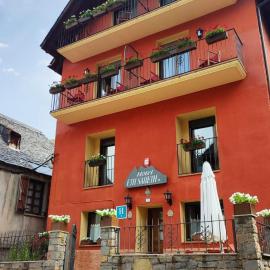 Hotel Saueth, hotel a Tredòs