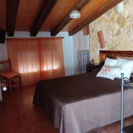 Rincón de Morote, hotel u gradu Molinicos