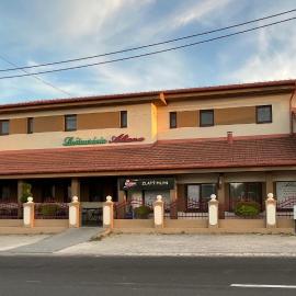 Reštaurácia-penzión ALTANA, hotel in Ludanice
