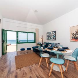 Luxury Suite Sea Front V, hotel in Playa Honda