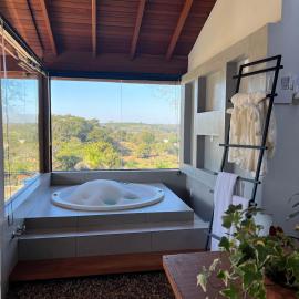 Chalé Village Jângal, hotell i Machado