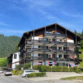 Apartment Alpenappartement Buchenhöhe A301 by Interhome, hotel em Resten