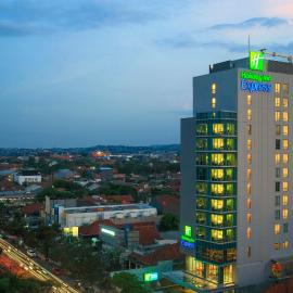 Holiday Inn Express Semarang Simpang Lima by IHG, hotel i Semarang
