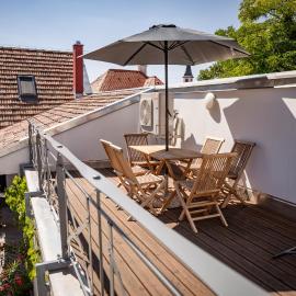 City-Top Panorama House & Apartments, hotel in Esztergom