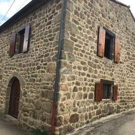Gîte ardéchois, possibilité d entrée autonome – hotel w mieście Quintenas