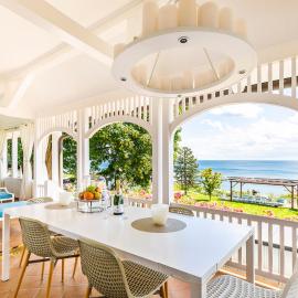 Ostseeresidenz Angelika mit Terrasse und Meerblick, hotel en Sassnitz