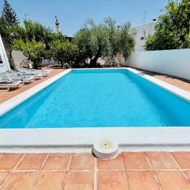 CASA EL PARAISO، فندق في كوين