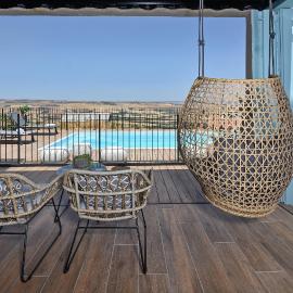 The Container luxury holiday resort, hotel v mestu Yavneʼel