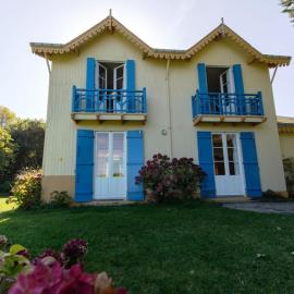 Maison avec jardin et accès direct plage à Le Palais - FR-1-418-20