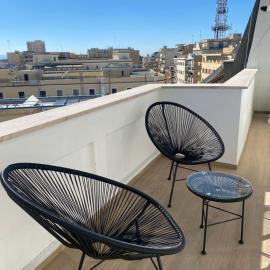 7th floor apartment, hotel u gradu Fođa