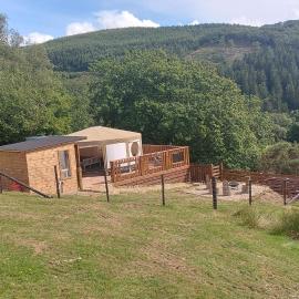 Yurt Uchaf Off-Grid Glamping, hotel a Machynlleth