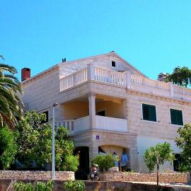 Apartments with parking space Sumartin, Brac - 11926, hotel u Sumartinu