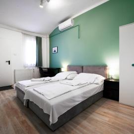 Chesscom Guesthouse