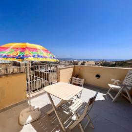 All Nations Holiday Home, Hotel in Għajnsielem