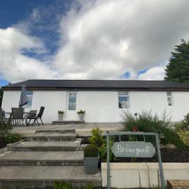 Unique countryside stay