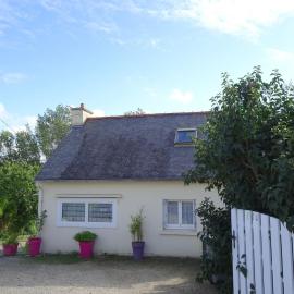 Holiday Home in Port Blanc by Sandy Beach