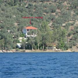 Violetta Studios & Apartments