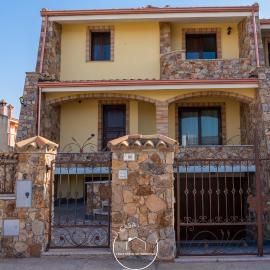 La casa: Terralba'da bir otel