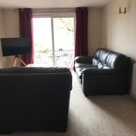 Appin, Beautiful Lochside Apartment with Balcony, hotel in Fort William