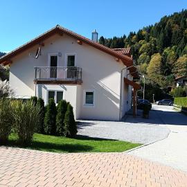 Ferienwohnung Bergidyll, hotel di Sachrang