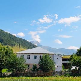 Tsvirmi에 위치한 호텔 Guesthouse LALI GULEDANI