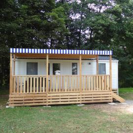KNAUS Campingpark Hünfeld, хотел в Хюнфелд