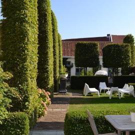 B&B Dusk till dawn, hotel u gradu Mehelen