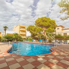 Apartamentos El Oasis, hotel din Benicarló