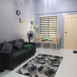 Azie Homestay